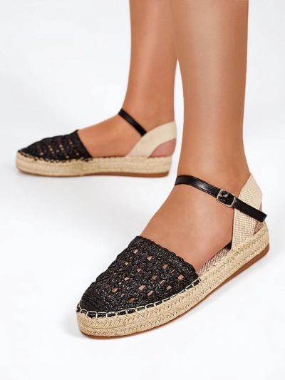 Royalfashion Czarne damskie espadryle z ażurową cholewką Triumf
