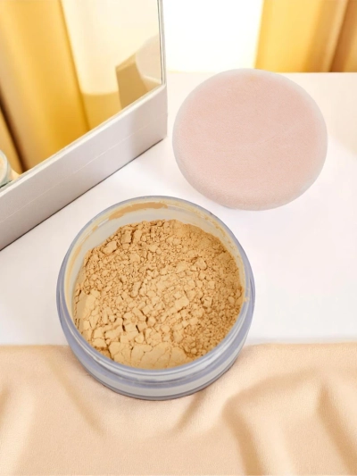 Sypki puder za obraz z SPF 50 Golden Glow