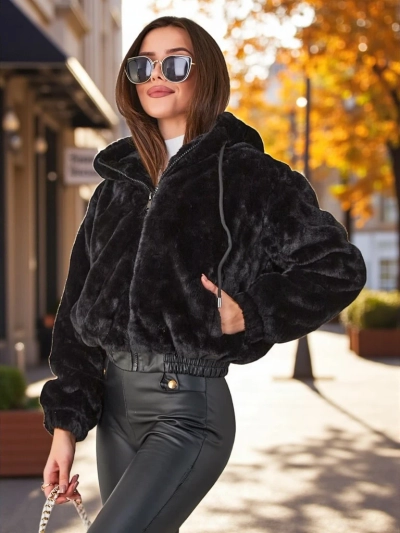 Royalfashion Ženina jakna izrađena od lažnog krzna