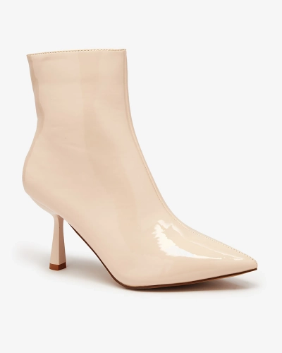 Royalfashion Bež lakirani ženski elegantni klasični škornji s stiletto peto
