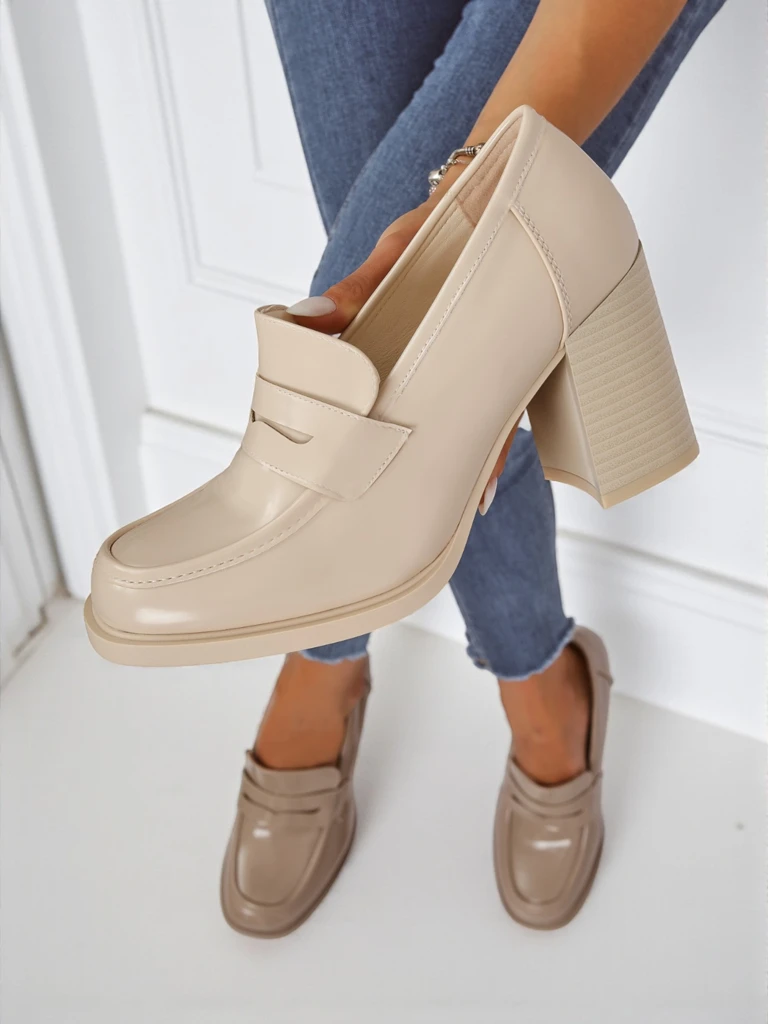 Royalfashion Ženski mokasini s peto Minerva