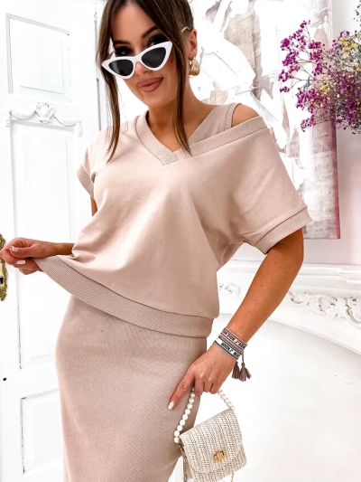 Royalfashion Ženski set z vrhom, ki razkriva, in obleko do kolen