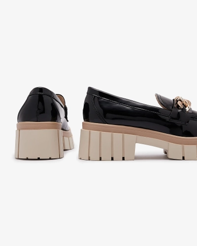 Royalfashion Lakierowane mokasyny damskie w kolorze czarnym Aquan