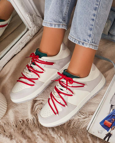 Royalfashion Biało - szare sportowe sneakersy damskie z czerwonymi sznurówkami Olierinc