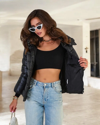 Royalfashion Črna ženska prešita jakna s kapuco