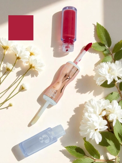 2-v-1 Šminka in prozoren lip gloss Osupljivo razkritje