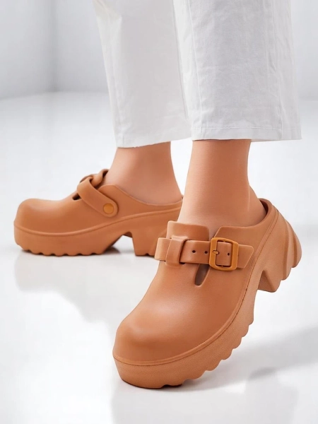Royalfashion Ženske gumene sandale s peto Voxones