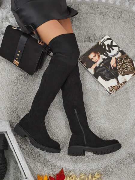 Ženski škornji nad kolenom Velmara