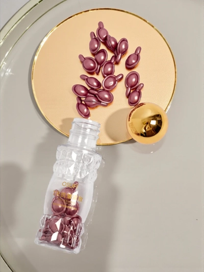 Kolagenske kapsule s proksilanom - regeneracija in hidracija kože