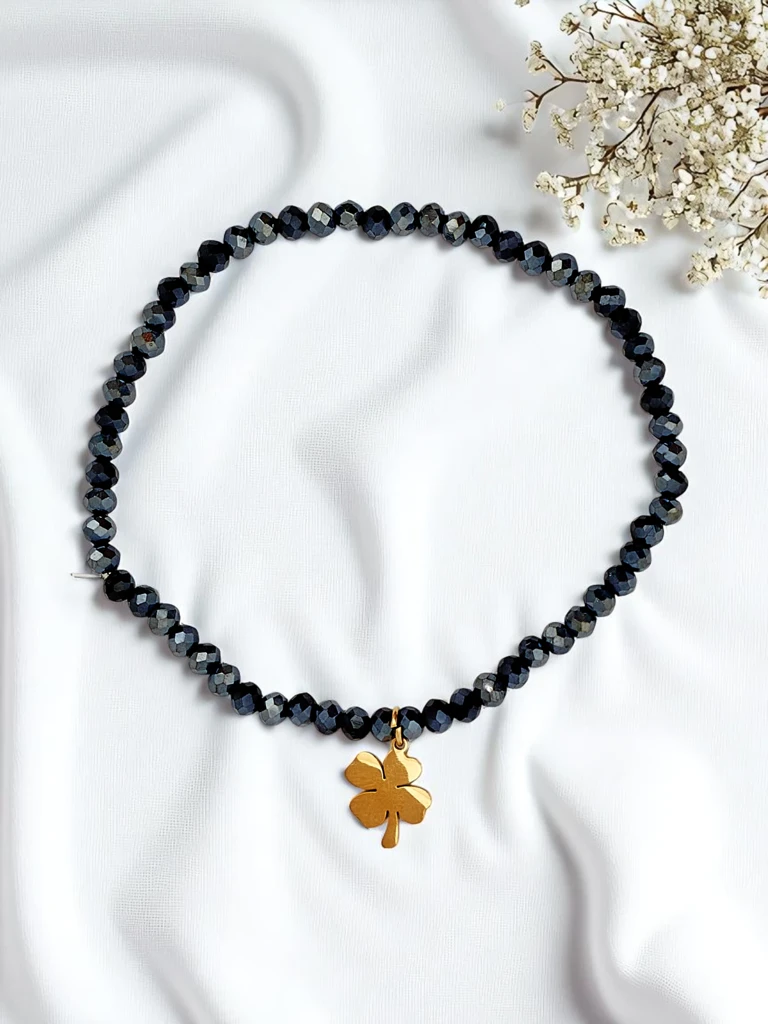 Royalfashion Ženska zapestnica s obeskom v obliki deteljice