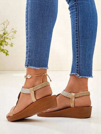 Ženski sandali na polni peti Aurelia Royalfashion zlati ekološko usnje