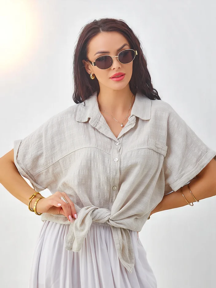 Royalfashion Ženska bombažna srajca z embosiranjem in kratkimi rokavi