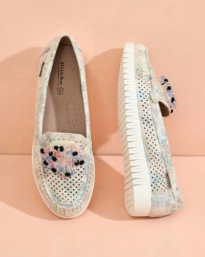 Royalfashion Women's beaded openwork mokasini Namis