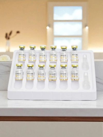 Sadoer Set liofiliziranega nikotinamida in vitamina C v prahu