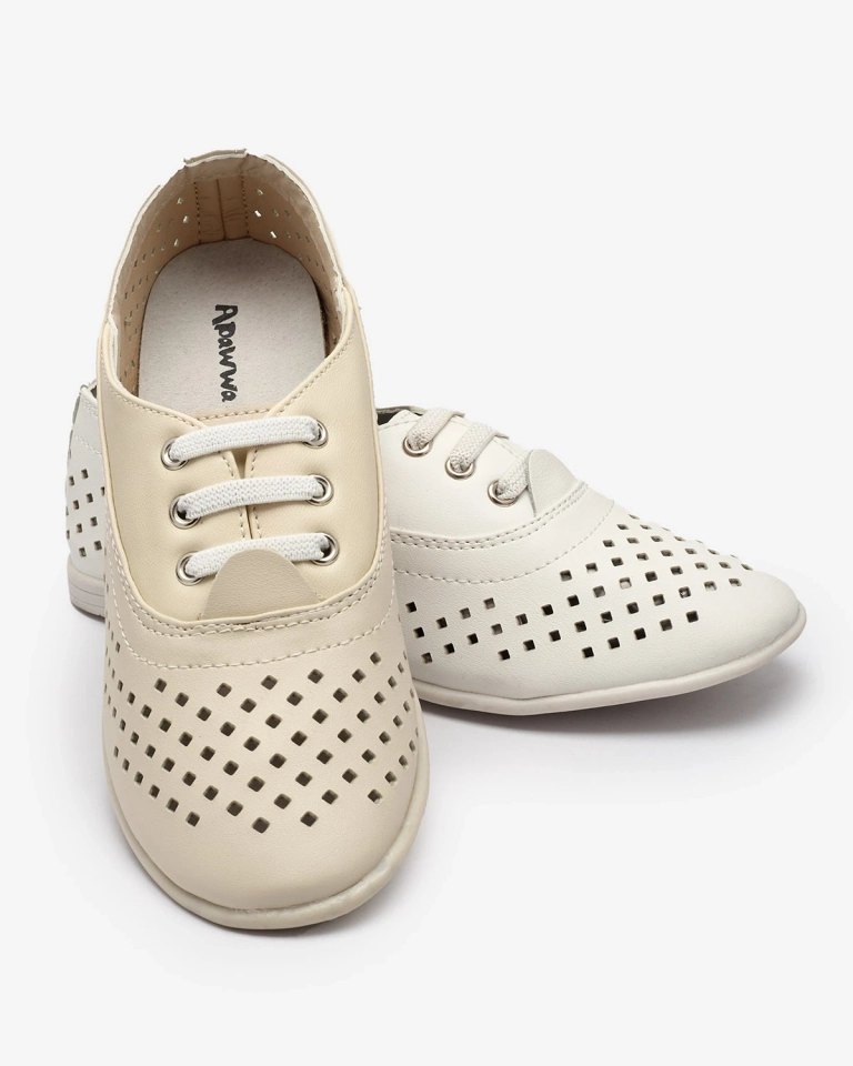 Royalfashion Beli otroški ažurasti mokasini Janno