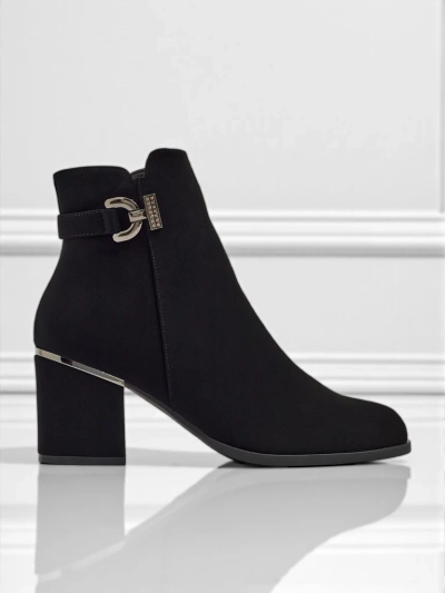 Ženski gležnarji iz eko usnja s peto Ruvina