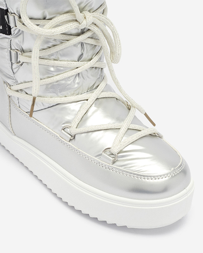 Royalfashion Damskie lakierowane buty a'la śniegowce w srebrnym kolorze Fursav