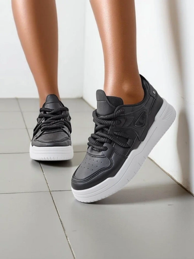 Royalfashion Ženske športne teniske na debelejšem podplatu Uanes