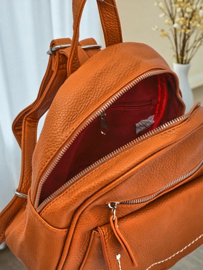 Eleganten ženski nahrbtnik Calista Camel eko usnje Królewska Moda