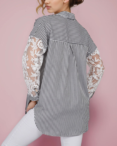 Royalfashion Ženska črtasta srajca s čipko