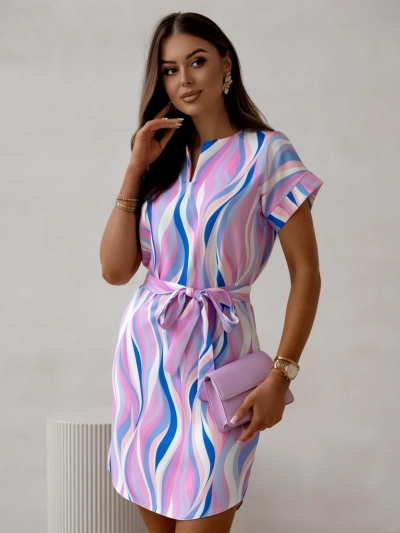 Royalfashion Kratka ženska obleka do kolen s kratkimi rokavi in trakovi v različnih črtah