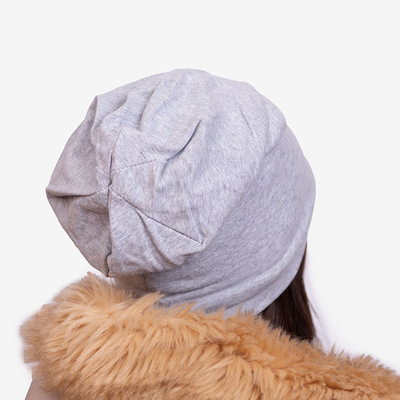 Jasnoszara ocieplana damska czapka - Akcesoria