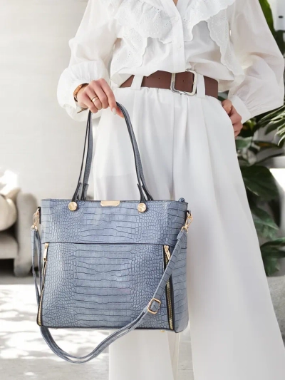 Royalfashion Patent ženska torbica z embosiranjem