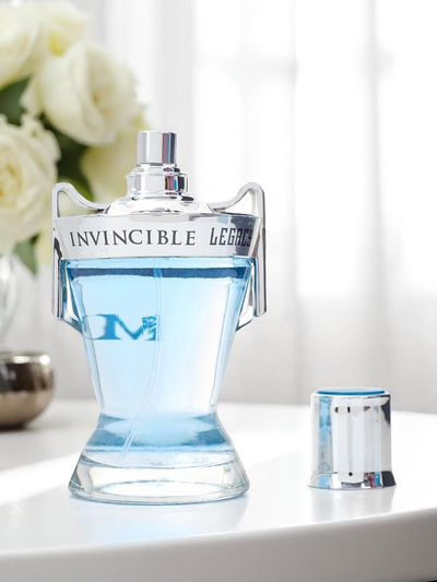Navdihnjen eau de parfum za moške Invincible Legacy