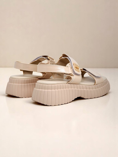 Royalfashion Ženski sandali na debelejšem podplatu Aganda