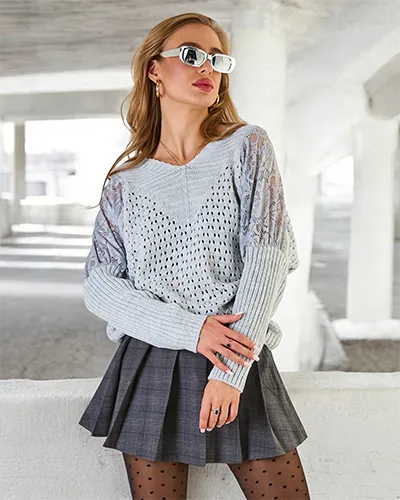 Royalfashion Ženski pulover s čipko