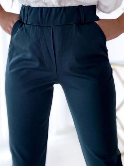 Royalfashion Ženske hlače tegings v temno zeleni barvi