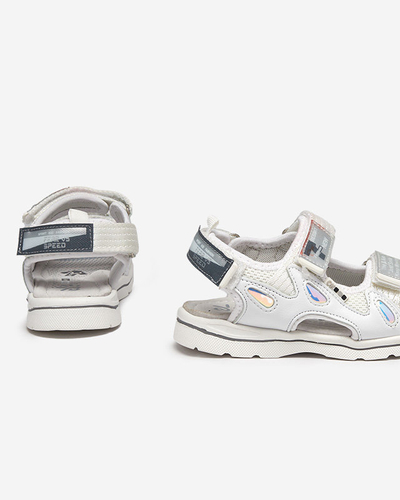 Royalfashion Białe dziecięce sandałki z naszywkami Berigi