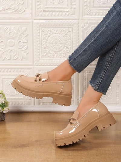 Royalfashion Ženske lakirane usnjene loaferice Arieda