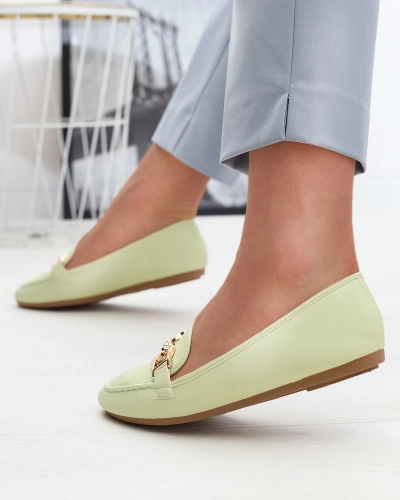 Royalfashion Zielone eko-skórzane damskie mokasyny z ozdobą Wiwet