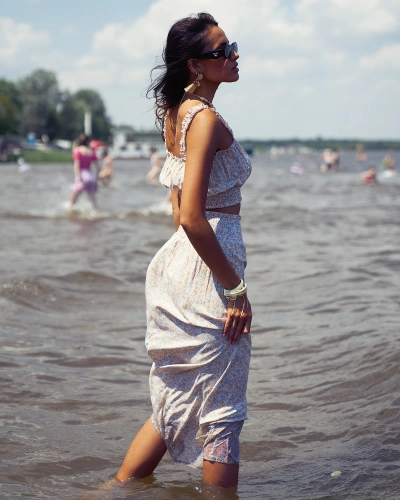 Royalfashion Kwiecisty damski komplet w kolorze żółtym