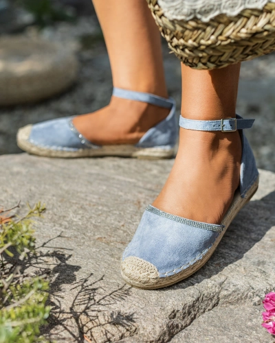 Royalfashion Damskie espadryle z cyrkoniami w kolorze niebieskim Rieta