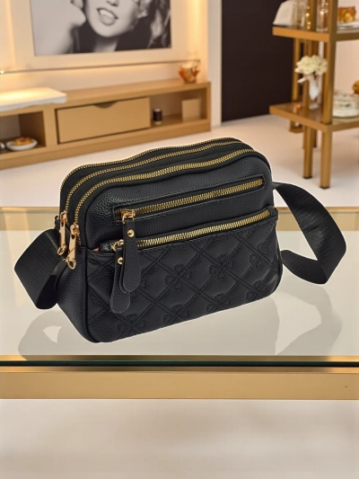 Majhna ženska torbica iz eko usnja Ebony Glow