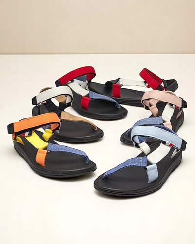 Royalfashion Ženski sandali iz blaga v rdeči barvi Ojo