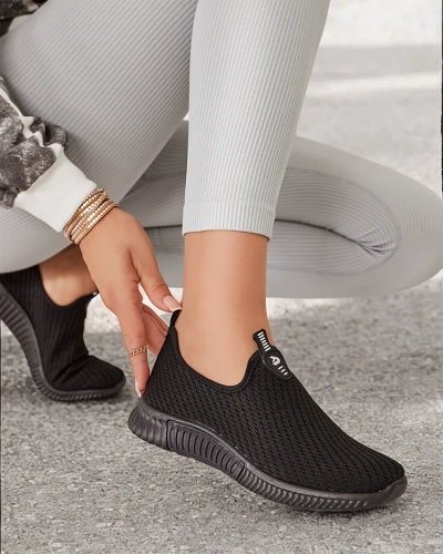 Czarne damskie buty sportowe slip-on Palomena - Obuwie