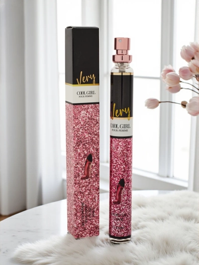 Inspirirana ženska parfumska voda Very Cool Girl Glam