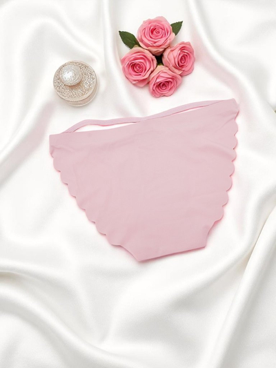 Royalfashion Ženske bikini hlačke z lasersko izrezanimi okrasnimi trakovi Edge Chic