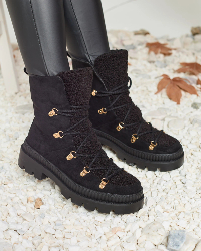 Royalfashion Črni izolirani ženski škornji traper z ovčjo kožo Lery Walk