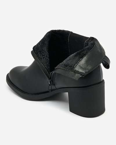 Royalfashion Črni ženski škornji na pošti Nanhelyna