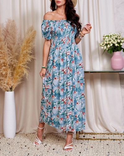 Royalfashion Niebieska sukienka damska midi w kwiaty