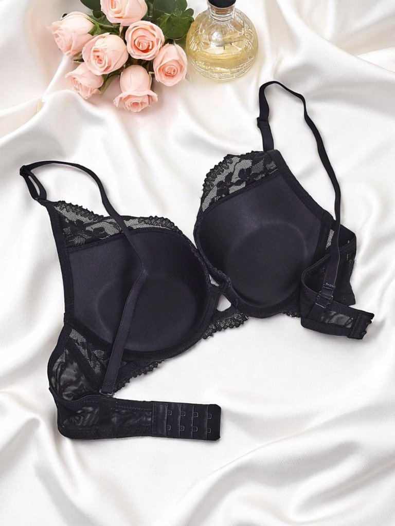 Royalfashion Ženski podloženi modrček z čipko Luna Push-Up