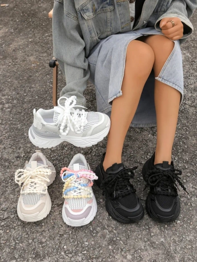 Royalfashion Ženski športni čevlji na debelejši podplati Loness