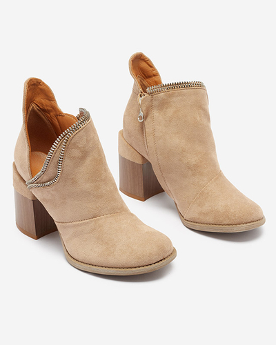 Royalfashion Jasnobrązowe damskie ocieplane botki na słupku Mukis