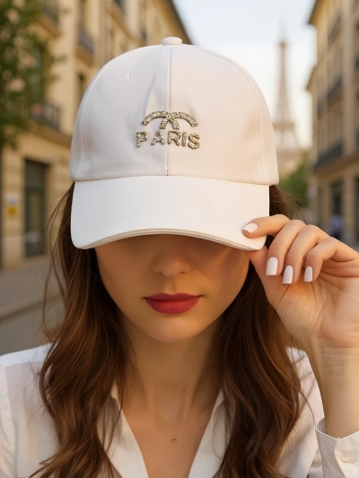 Royalfashion bejzbolska kapa z bleščicami Paris Glam