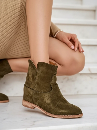 Royalfashion Čizme za gležanj u cowboy stilu na pokrivenom potplatu Blueston