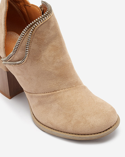 Royalfashion Jasnobrązowe damskie ocieplane botki na słupku Mukis